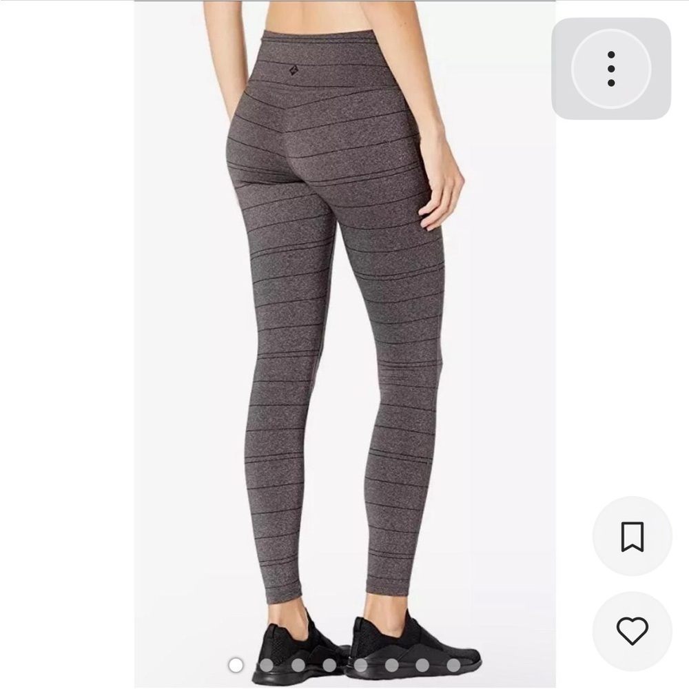 PrAna Gray Striped Leggings excellent pre loved condition. Size medium.